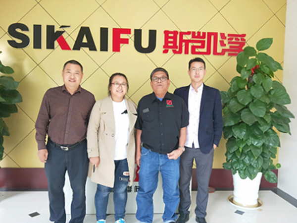 菲律宾客户来访九游入口阀业